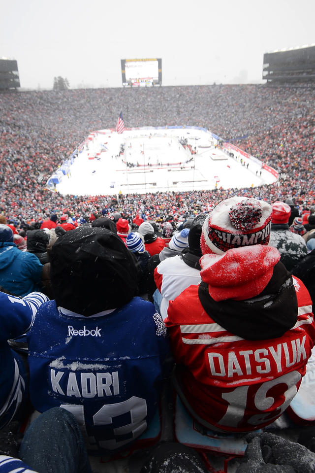 2014 Bridgestone NHL Winter Classic - Red Wings Vs. Maple Leads 1-1-14
