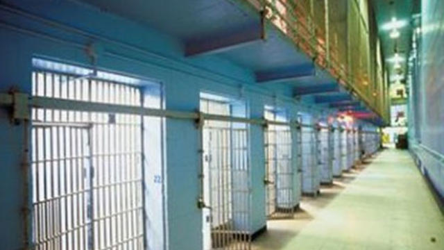 prison_cells_0106.jpg 