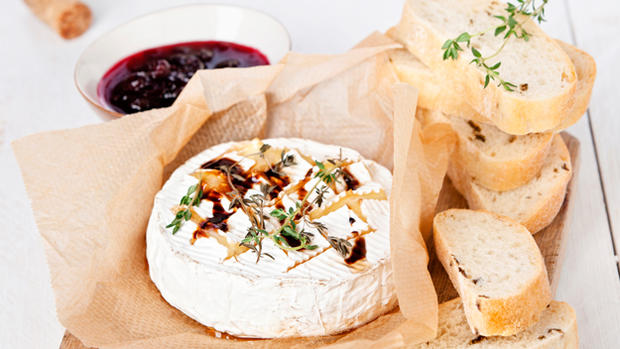 Baked Brie and Bread 