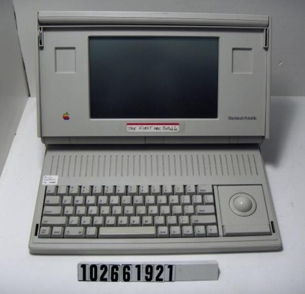 006_Macintosh_Portable.jpg 
