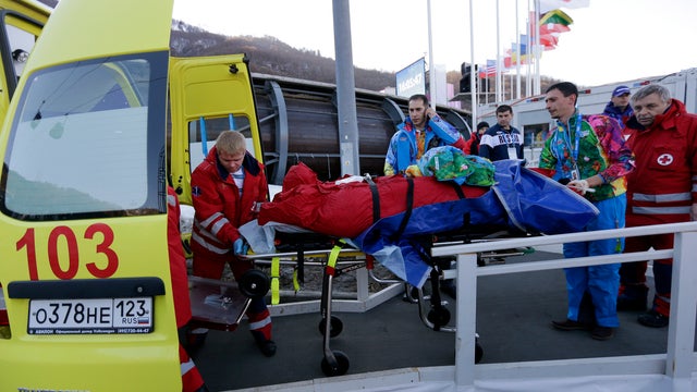 bobsled-worker-injured-ap938465491519.jpg 