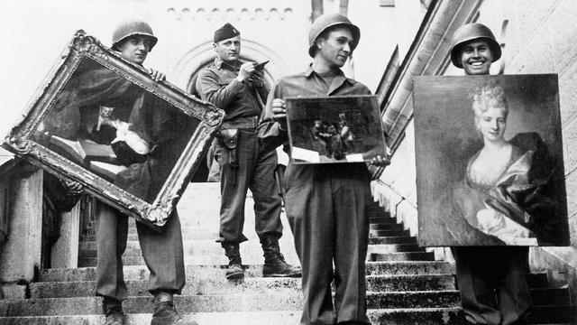 monuments-men-recovered-artworks.jpg 