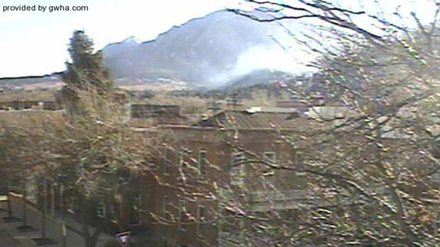 boulder-fire-9th-and-canyon-webcam.jpg 