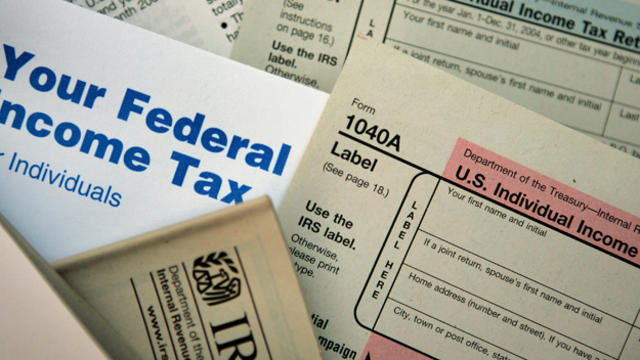 filing_tax_forms.jpg 