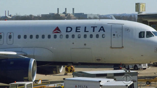 delta-plane.jpg 