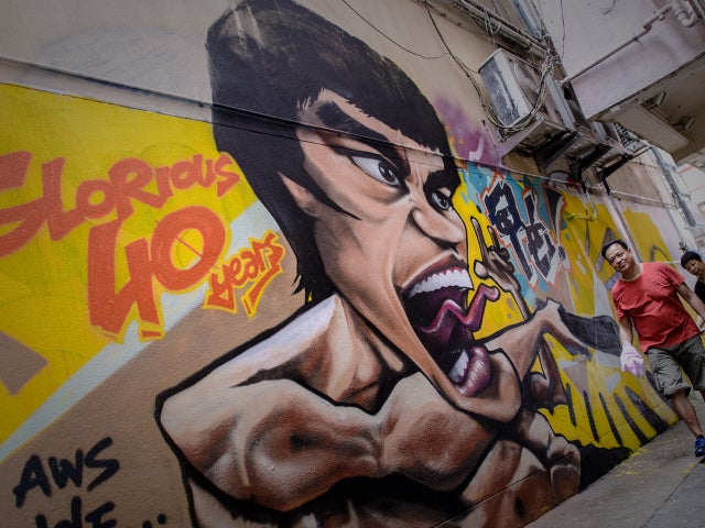 bruce-lee-mural-173525353.jpg 