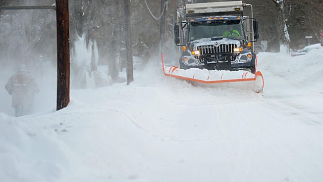 snow-plow.jpg 