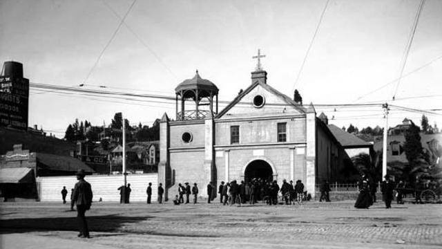 la_iglesia_de_nuestra_sec3b1ora_reina_de_los_angeles.jpg 