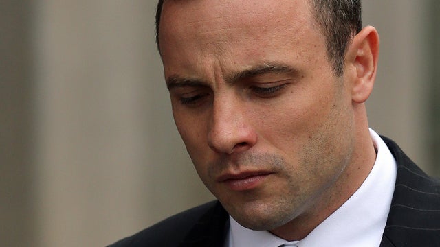 Oscar Pistorius arrives at the high court in Pretoria 