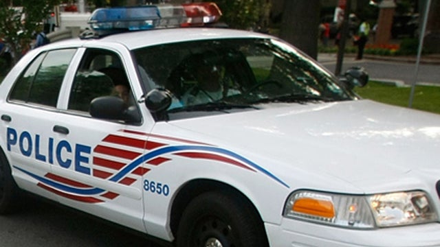 dc-police-car.jpg 