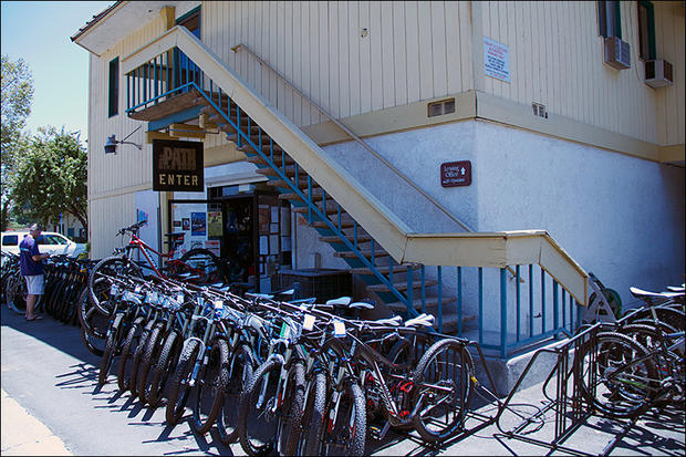 The-Path-Bike-Shop-Tustin-front-door 