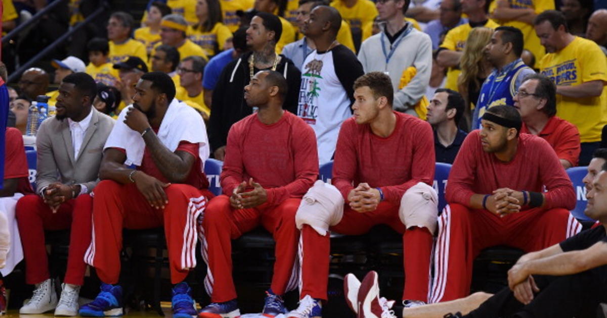 L.A. Clippers players stage silent protest of owner Donald Sterling - CBS  News