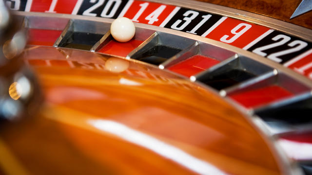 casino-roulette-gambling.jpg 