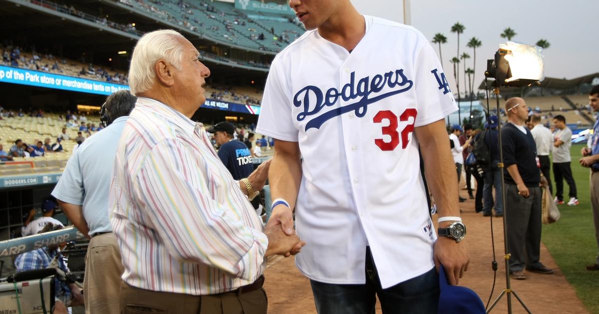 Tommy Lasorda eating, rbaly79