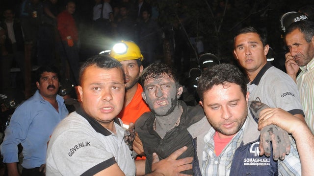 Turkey coal mine disaster kills hundreds 
