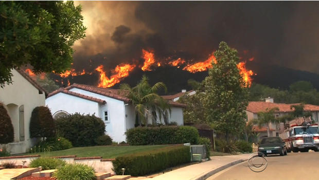 californiawildfireshouses.jpg 