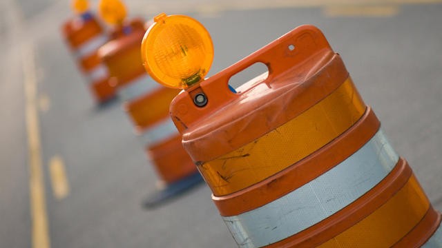 road-work-barrels.jpg 