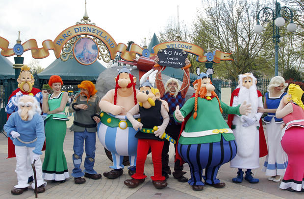 Parc Asterix resort characters pose in f 