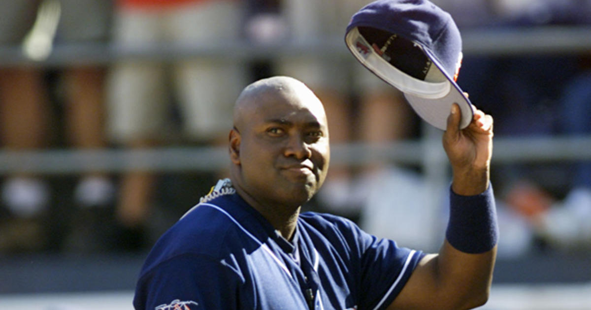 Tony Gwynn, Hall of Fame outfielder with San Diego, dies at 54 – The Denver  Post