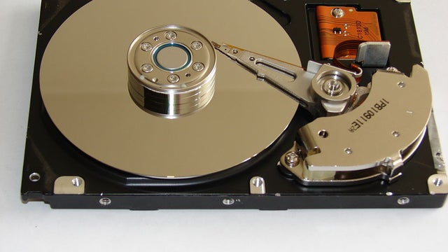 1024px-01b-hard-drive-cover-removed.jpg 