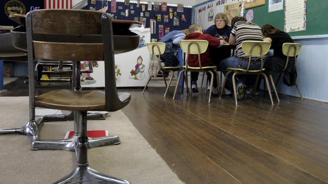 children-school-empty-chair.jpg 
