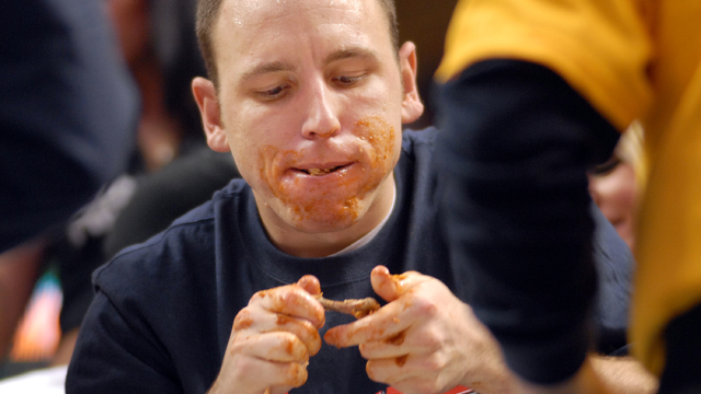 joey-chesnut-chicken-wings52.png 