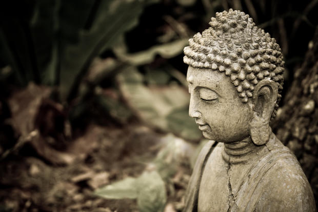 meditate zen buddhist 