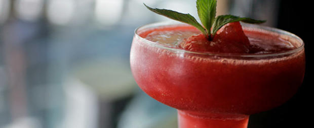 strawberry dacquiri 610 header alcohol cocktail 