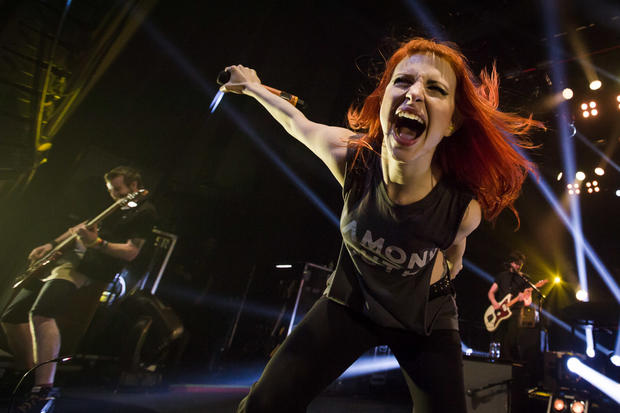 paramore-live-at-the-enmore-theatre-sydney-117.jpg 