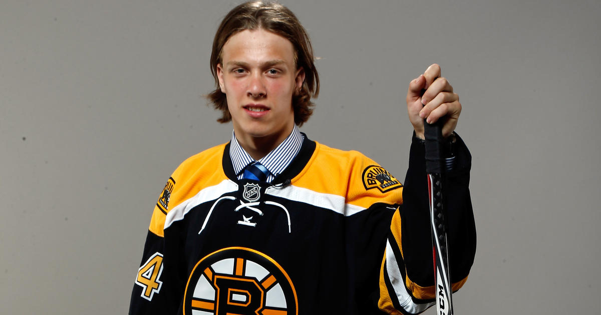 If the Bruins don't work out, David Pastrnak can always play for Red Sox