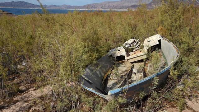 The low waters of Lake Mead 