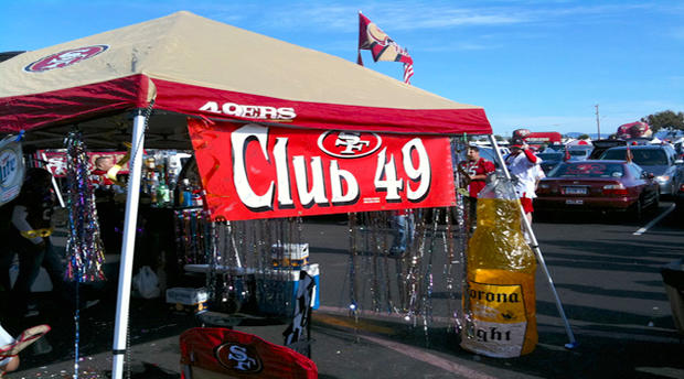 San Francisco 49ers Tailgate Party (Credit, Randy Yagi) 
