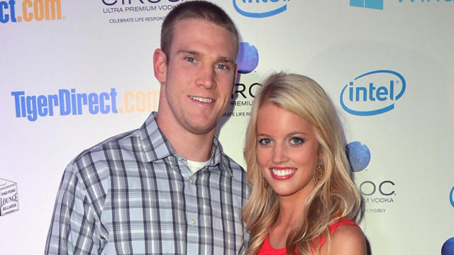 tannehill-and-wife.jpg 
