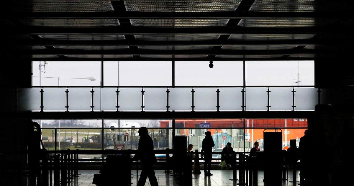 bbc news london luton airport