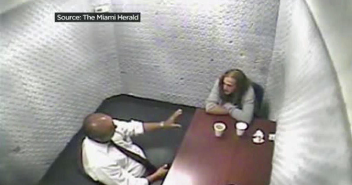 Interrogation Video Shows Different Side Of Accused Killers Story Cbs Miami