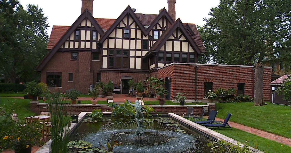 Check Out The Summit Hill House Tour CBS Minnesota