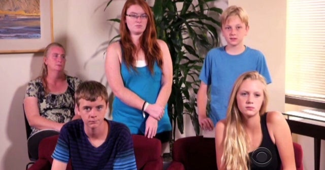 Children of instructor killed by 9-year-old with Uzi send video message to girl - CBS News