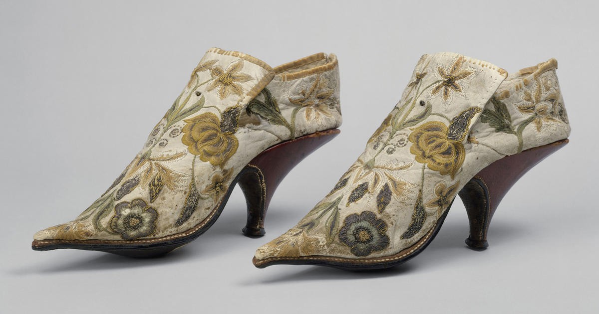 History of Women's Shoes | LoveToKnow
