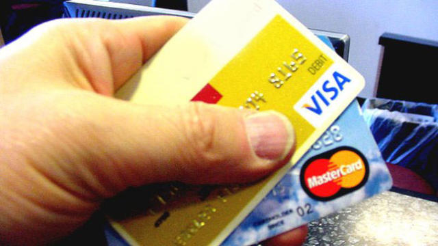 credit-cards-hand-_fischer.jpg 