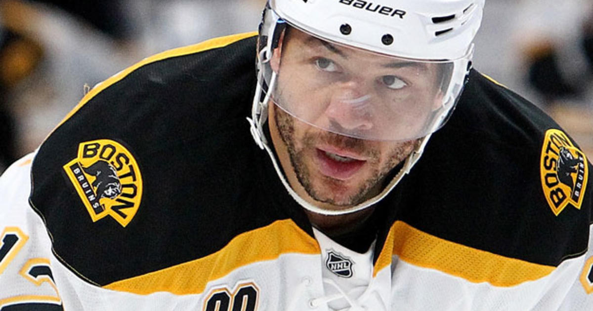 Does Jarome Iginla have another 30-goal season in him? 