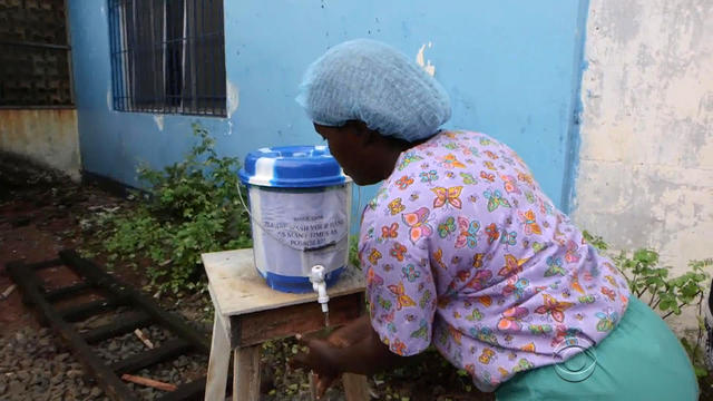 ebola-liberia-nurse.jpg 