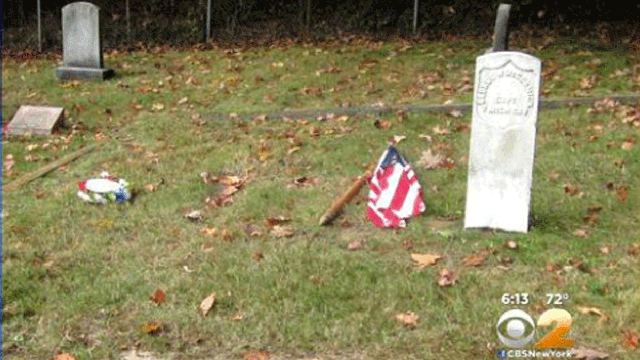 cemetery-lewd.gif 