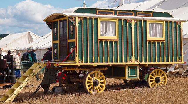 Gypsy" caravans make a comeback as micro-homes