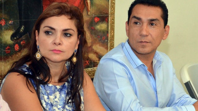 The mayor of the city of Iguala, Jose Luis Abarca, right, and his wife Maria de los Angeles Pineda Villa 