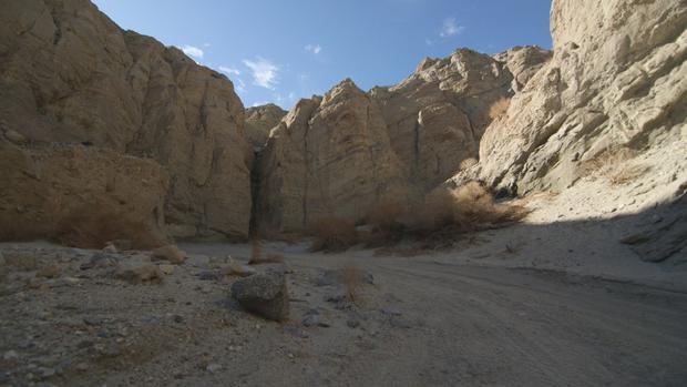 desert-rocks.jpg 