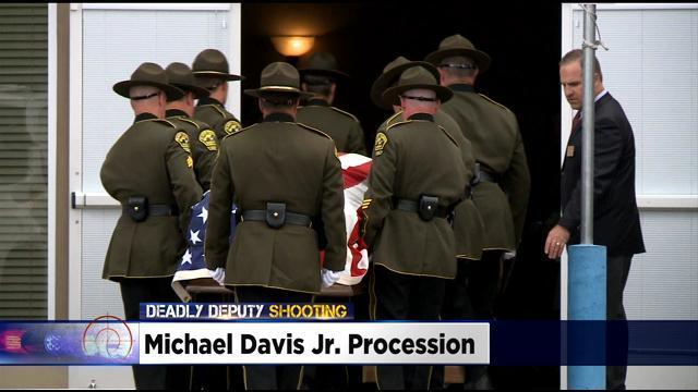 deputy-slain-procession.jpg 