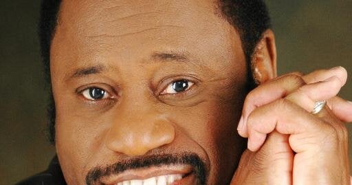 Myles Munroe, prominent Christian minister, pastor among nine killed in