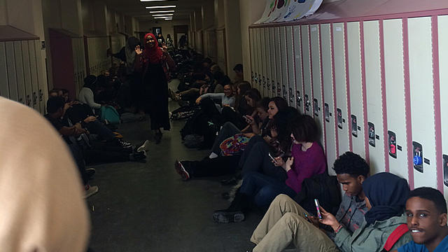 southwest-high-school-sit-in-3.jpg 