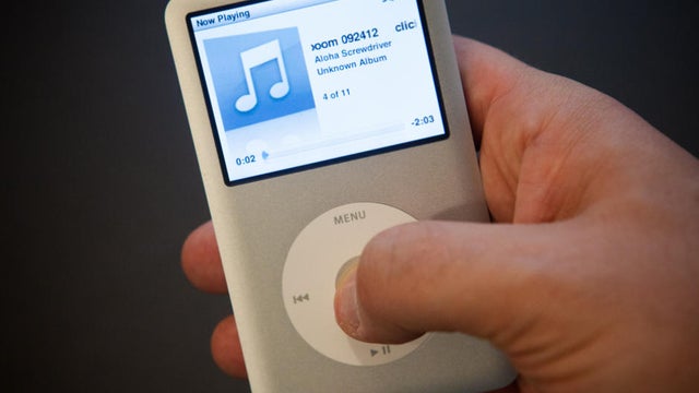 ipod-classic-5275940x671.jpg 