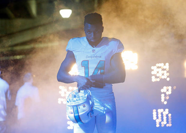 jarvis-landry-before-the-ravens-dolphins-game-photo-by-chris-trotmangetty-images.jpg 
